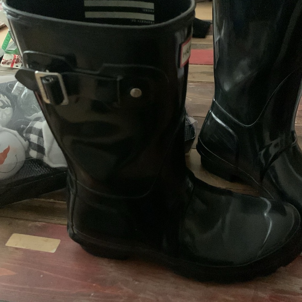 Hunter. Flash $33 Christmas Sale - image 2